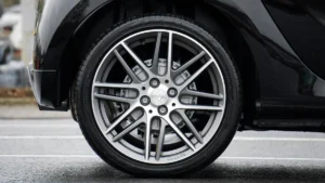 Productos para limpiar la llanta del coche